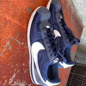 Nike Cortez